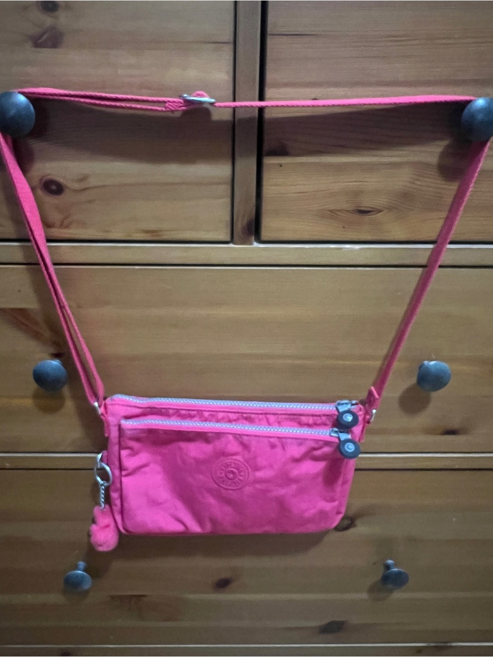Kipling Mikaela Crossbody bag with adjustable straps